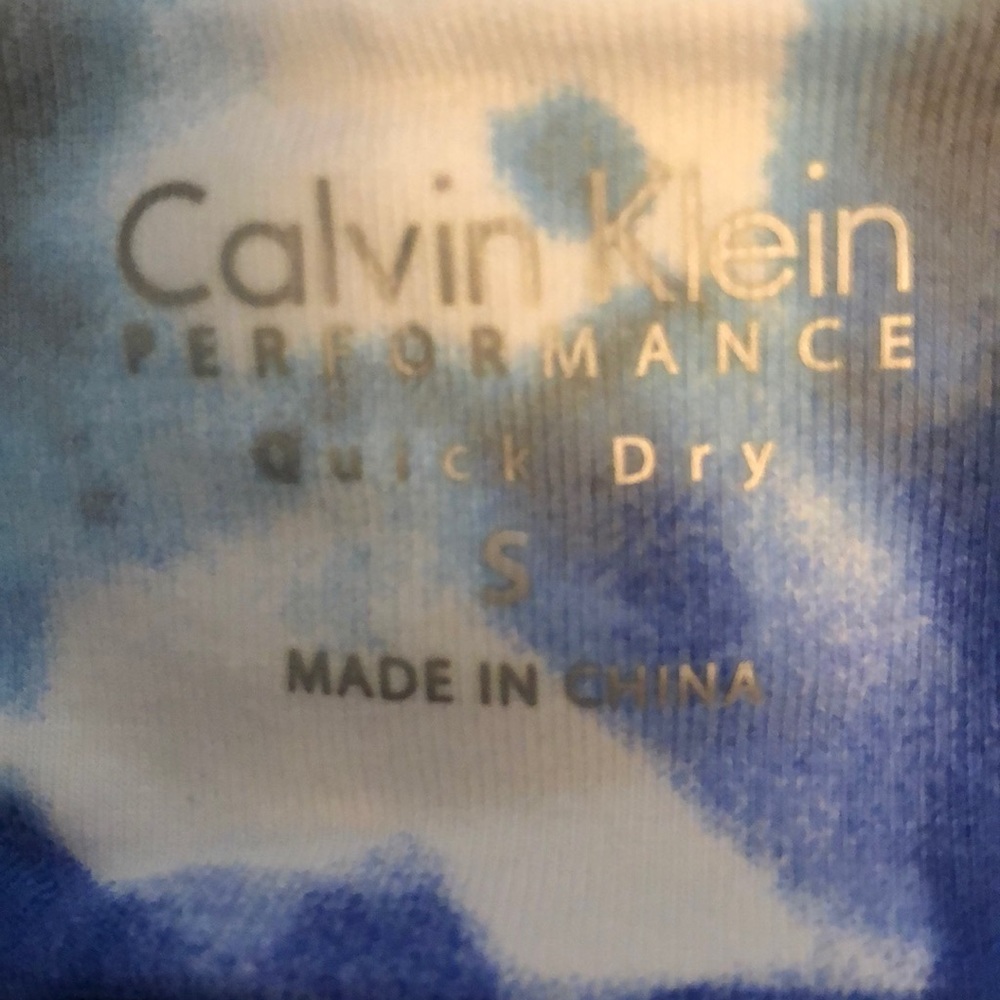 Calvin Klein Performance Work Out Top - Picture 4 of 5